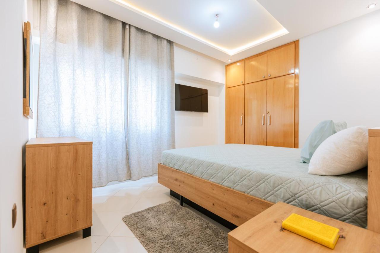 De Luxe Malabata